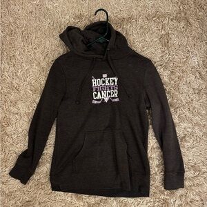 Pittsburgh Penguins “hockey fights cancer” hoodie